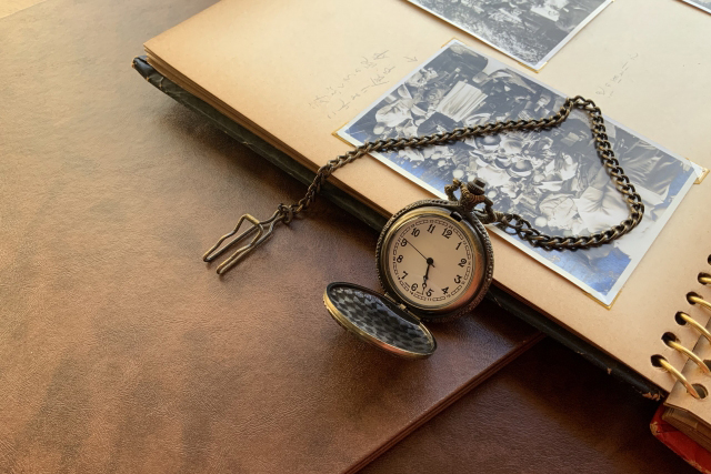 終活にも役立つ思い出整理術-写真でたどる家族の軌跡